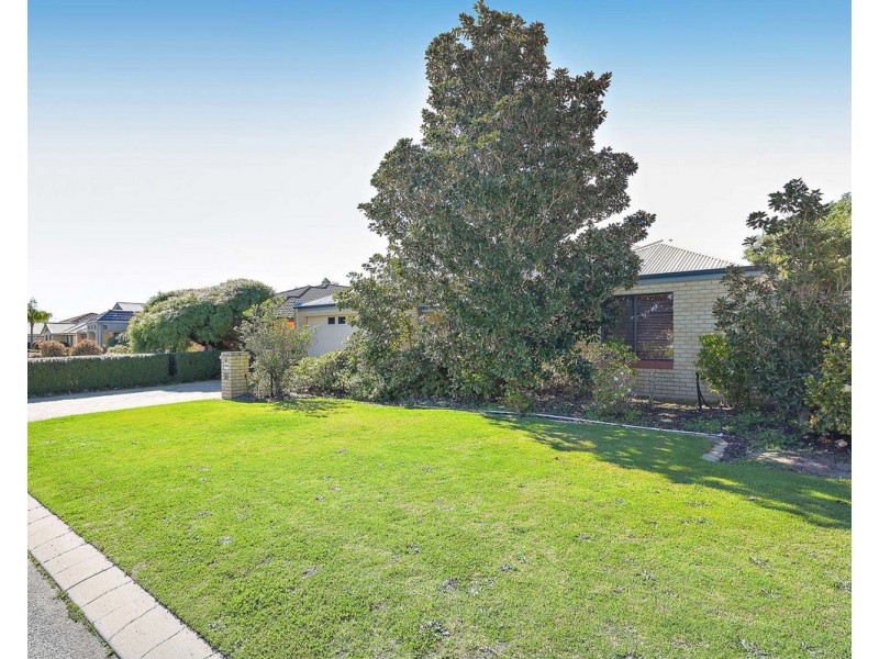 36 Mount Park Way, Canning Vale WA 6155