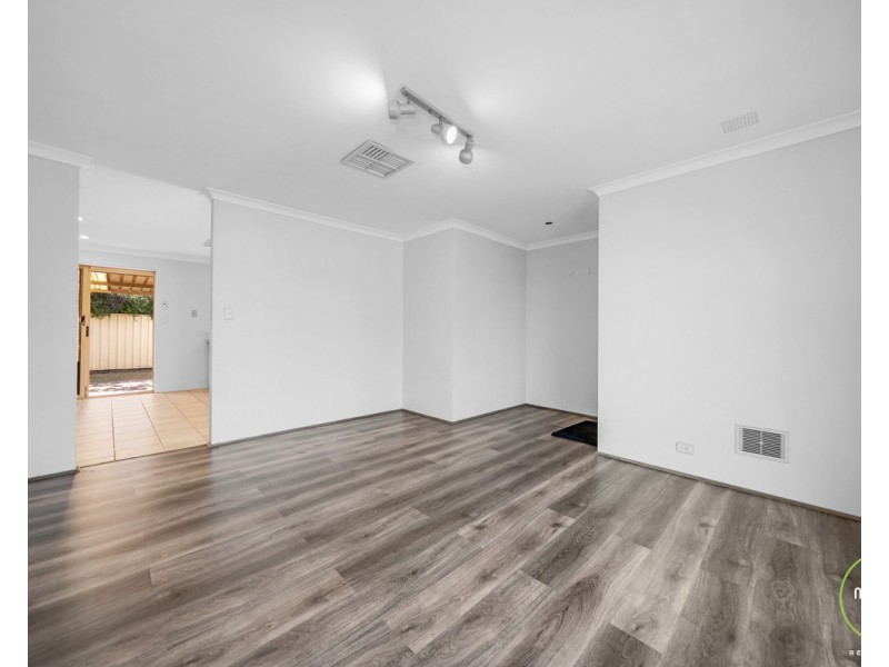 22 Logan Court, Seville Grove WA 6112