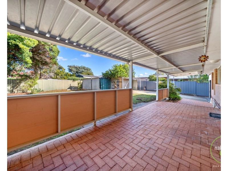 9 Mountain View, Kelmscott WA 6111