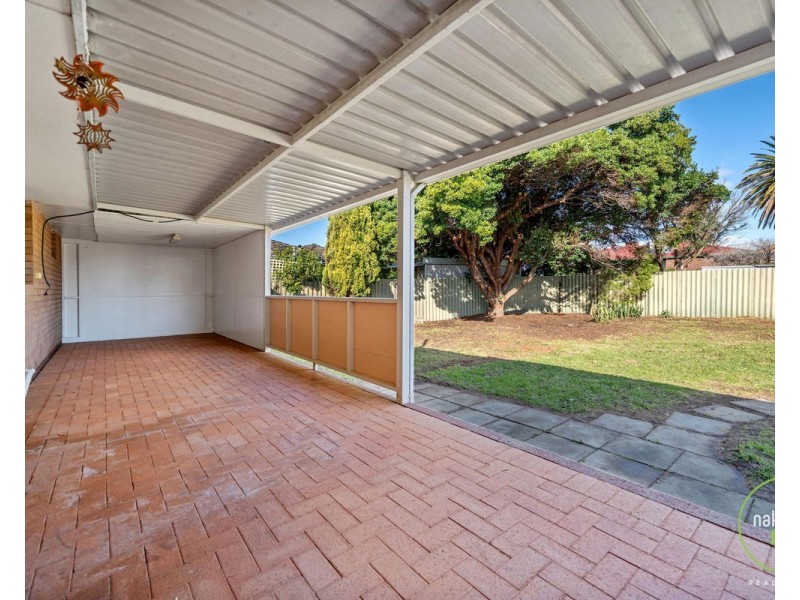 9 Mountain View, Kelmscott WA 6111