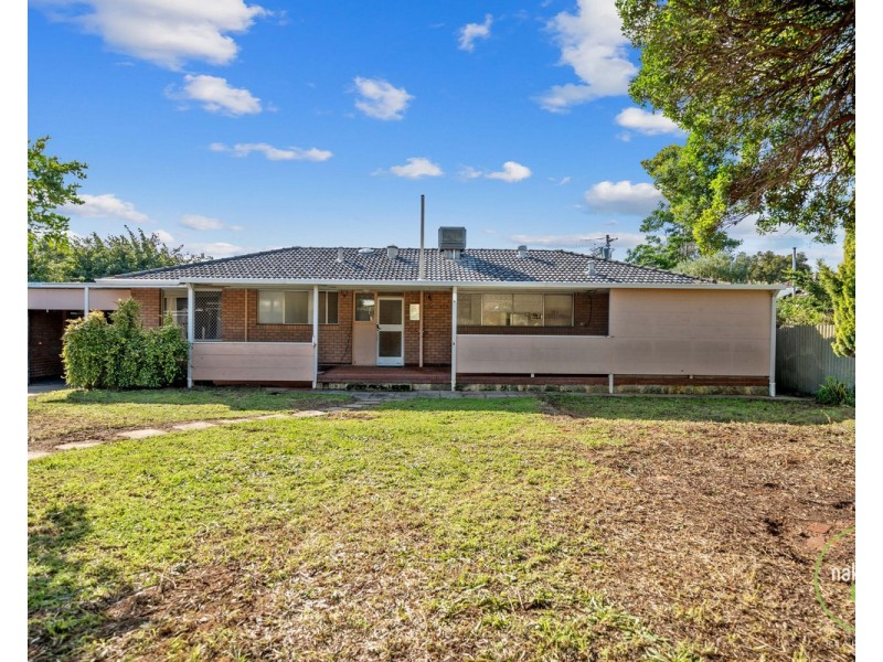 9 Mountain View, Kelmscott WA 6111