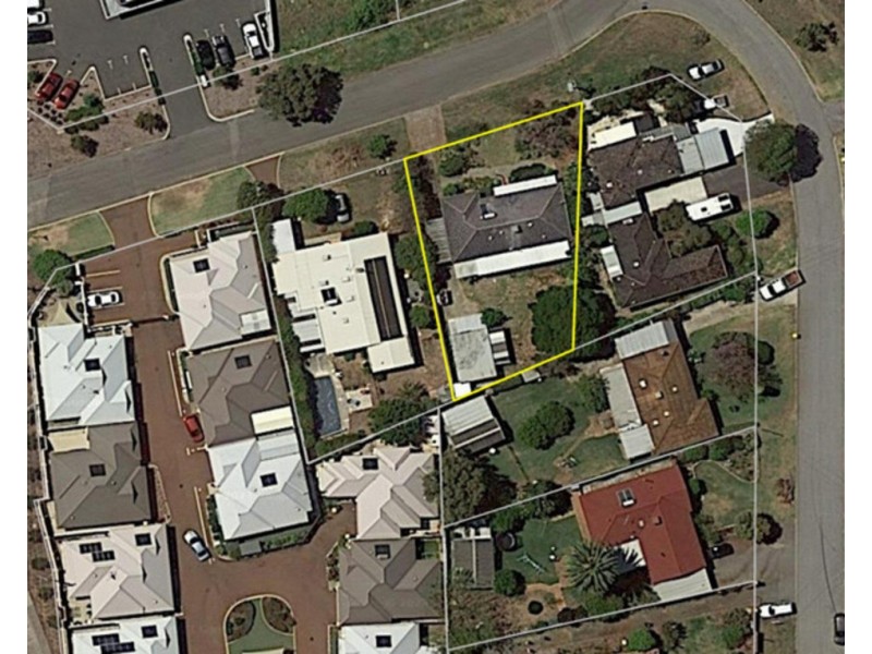 9 Mountain View, Kelmscott WA 6111