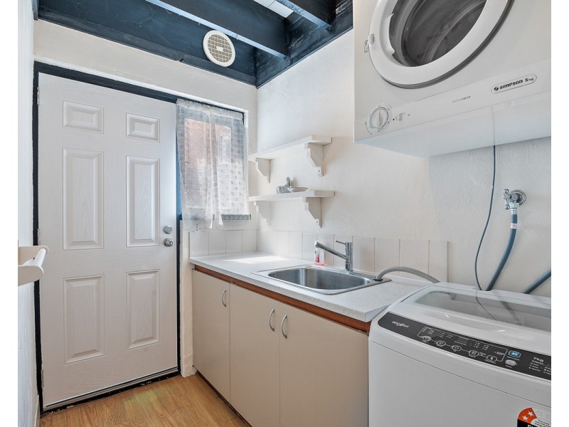 14 Jade Street, Mount Richon WA 6112