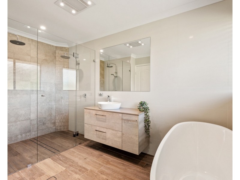 9 Cartland Court, Bedfordale WA 6112