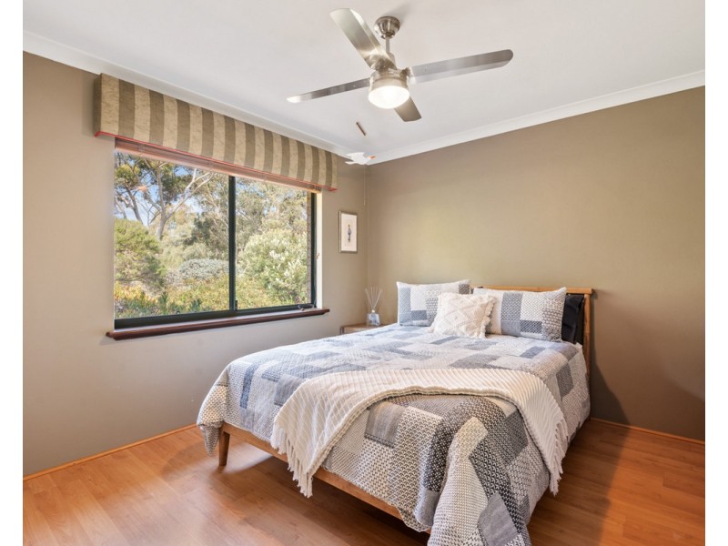 9 Cartland Court, Bedfordale WA 6112