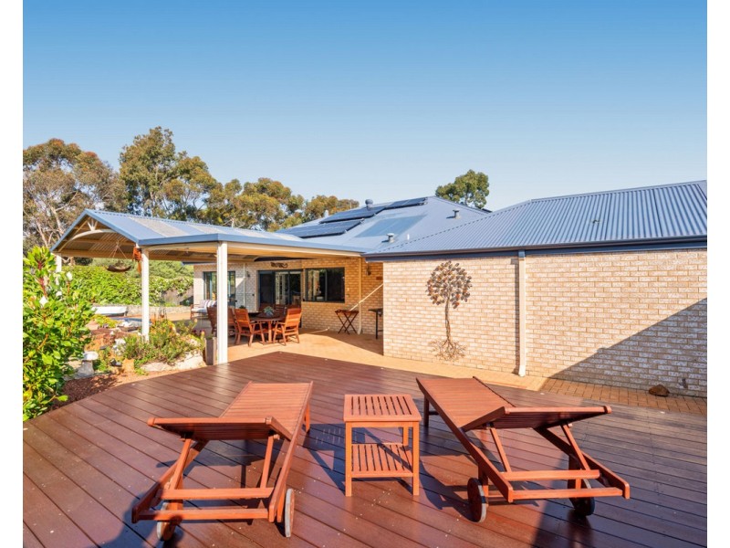 9 Cartland Court, Bedfordale WA 6112