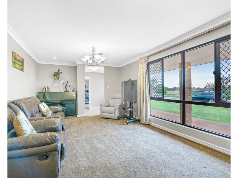 84 Brown Crescent, Seville Grove WA 6112