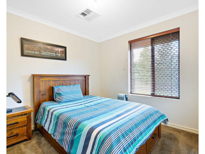 84 Brown Crescent, Seville Grove WA 6112