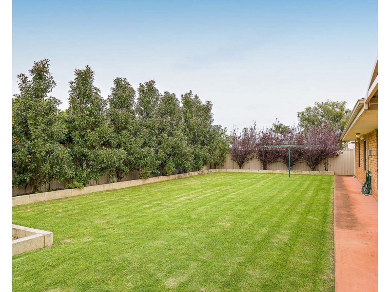 84 Brown Crescent, Seville Grove WA 6112