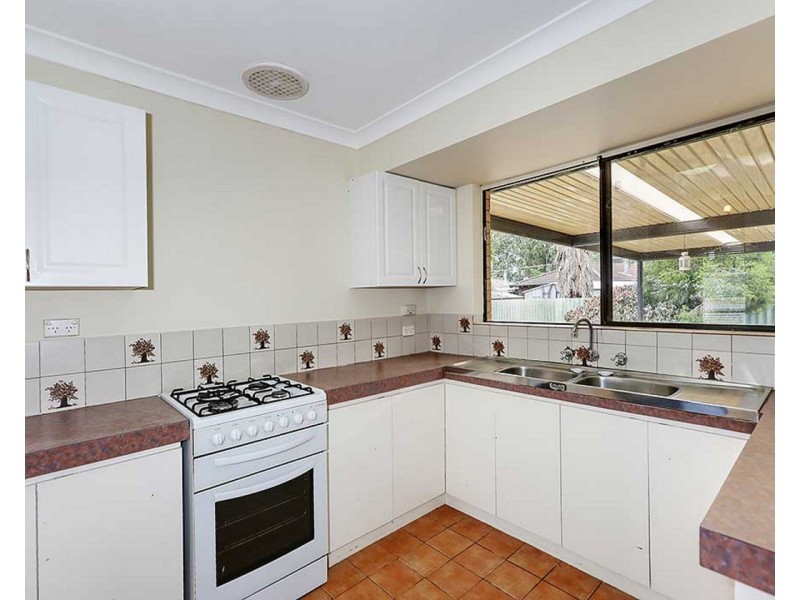 13 Lilika Street, Armadale WA 6112