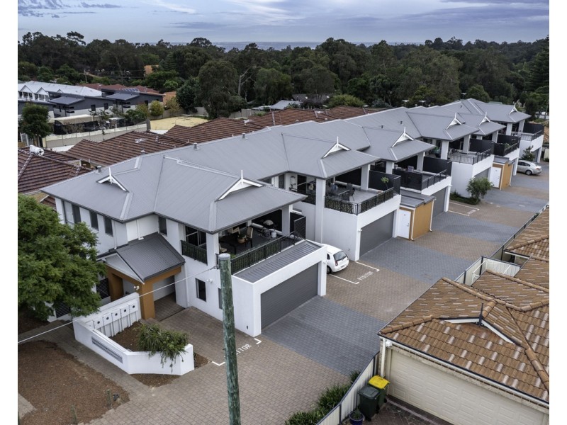 12/12 Heath Road, Kalamunda WA 6076