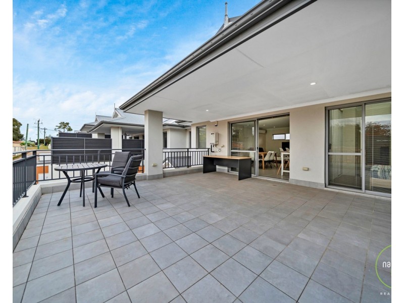 12/12 Heath Road, Kalamunda WA 6076