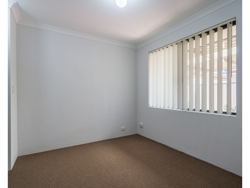 25/91 Lowanna Way, Armadale WA 6112