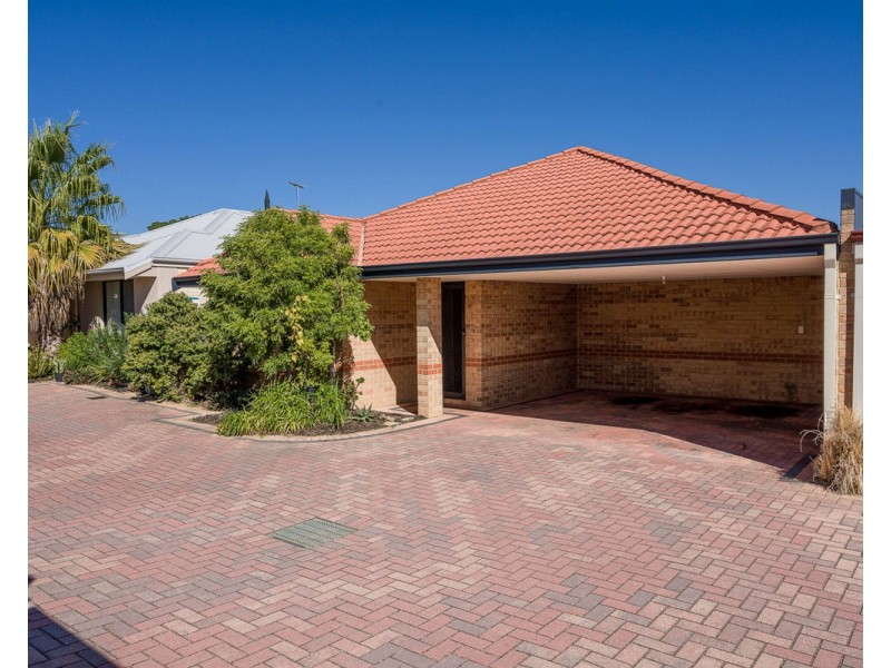 25/91 Lowanna Way, Armadale WA 6112