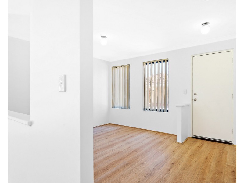 5/59 Third Avenue, Kelmscott WA 6111