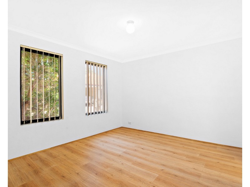 5/59 Third Avenue, Kelmscott WA 6111