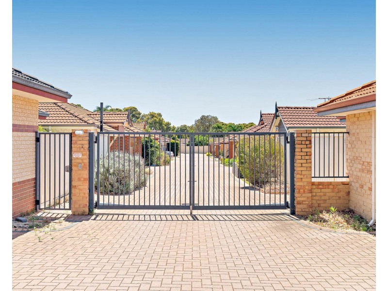 5/59 Third Avenue, Kelmscott WA 6111