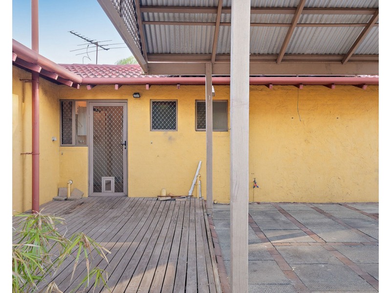 1A Watling Avenue, Lynwood WA 6147