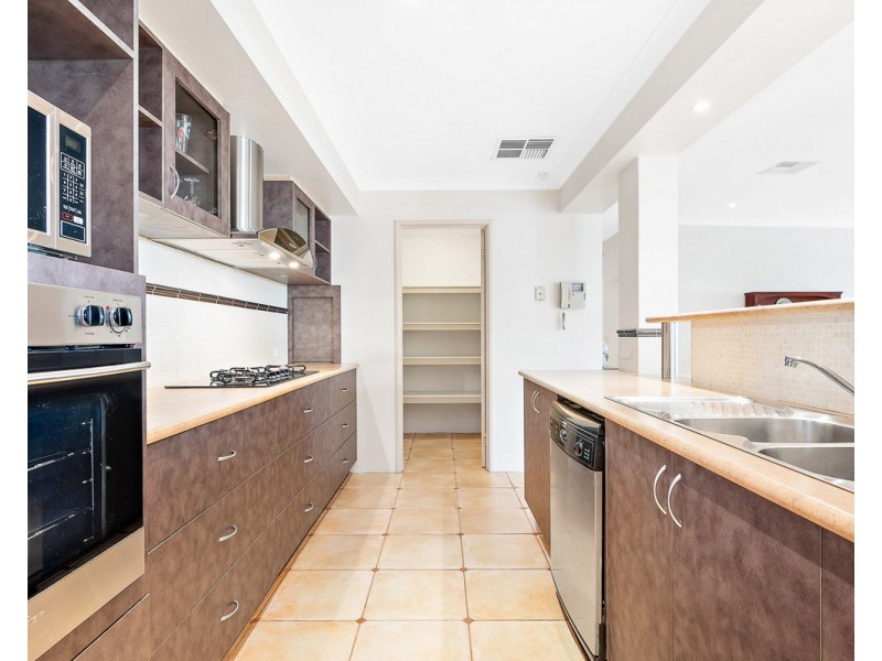 44 Oakhill Drive, Canning Vale WA 6155