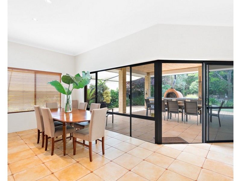 44 Oakhill Drive, Canning Vale WA 6155