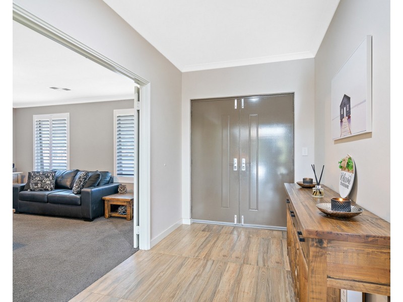 37 Meldrum Loop, Bedfordale WA 6112