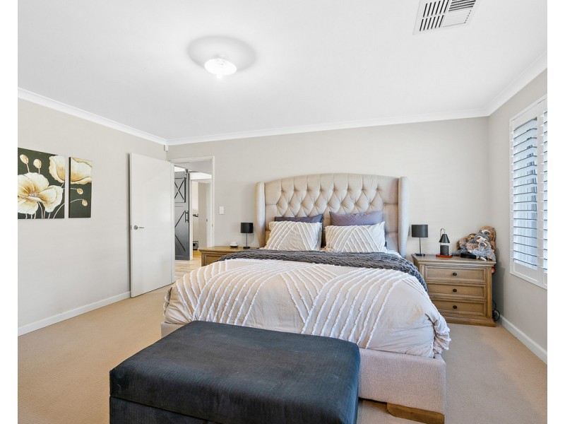 37 Meldrum Loop, Bedfordale WA 6112