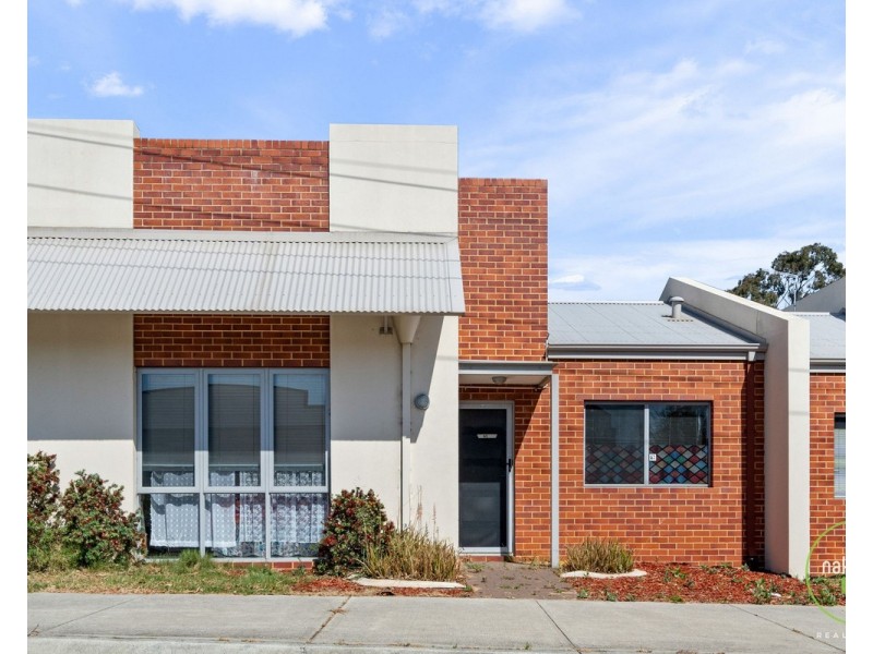 62 Church Avenue, Armadale WA 6112