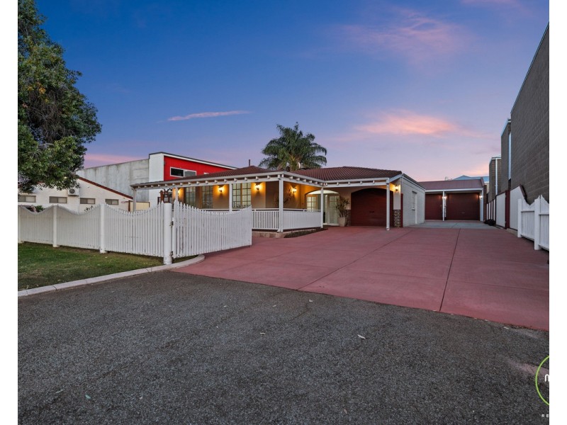 6 Blackburn Street, Maddington WA 6109