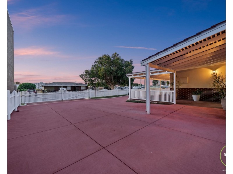 6 Blackburn Street, Maddington WA 6109