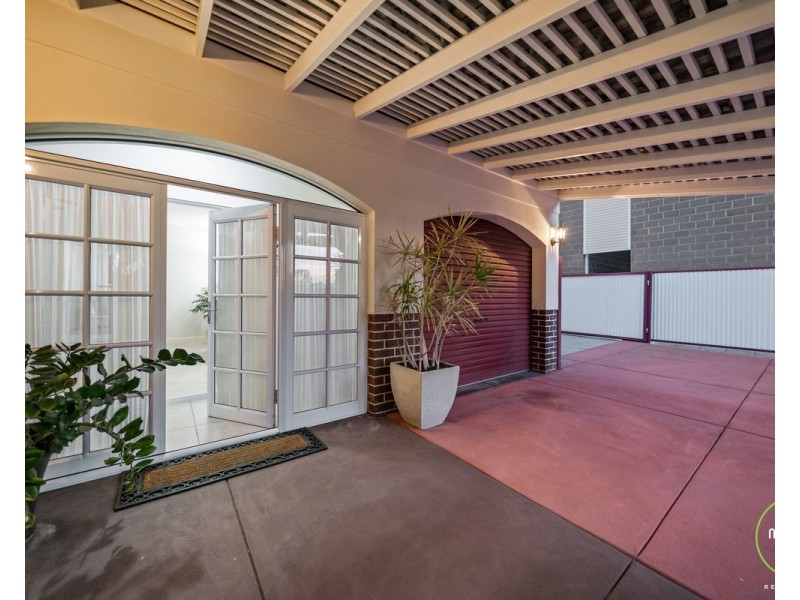 6 Blackburn Street, Maddington WA 6109