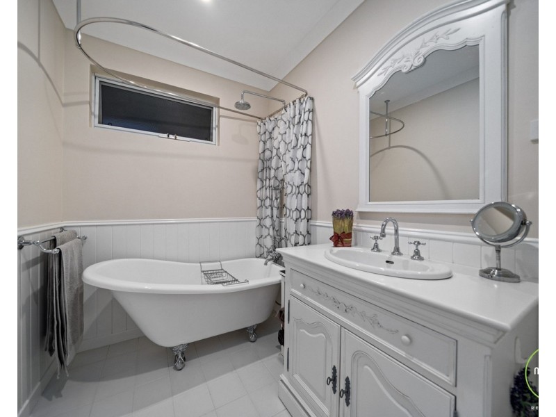 6 Blackburn Street, Maddington WA 6109