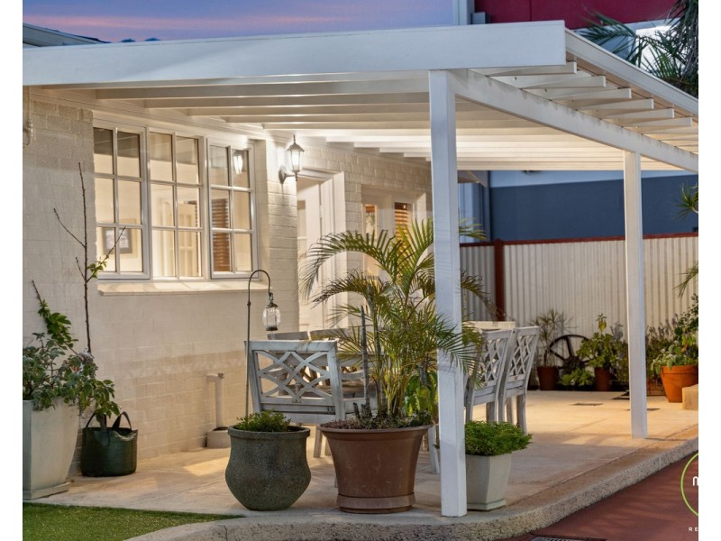 6 Blackburn Street, Maddington WA 6109