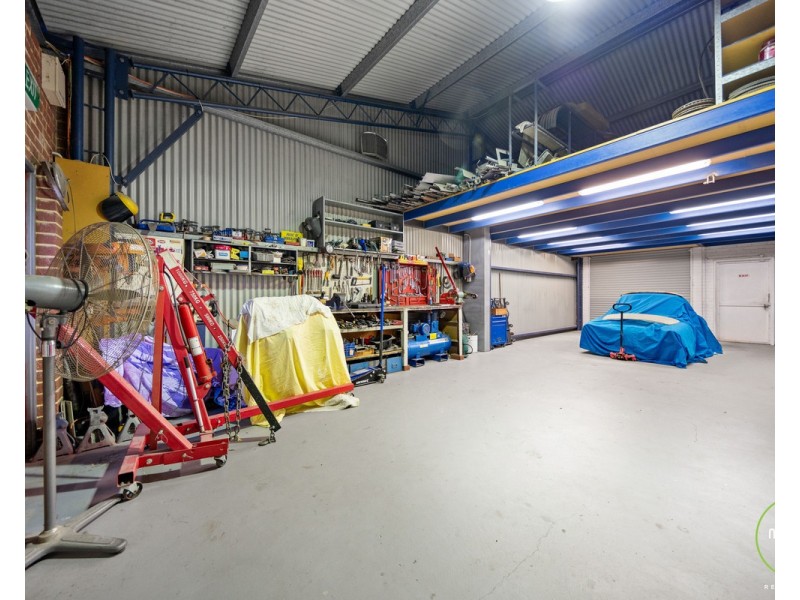 6 Blackburn Street, Maddington WA 6109