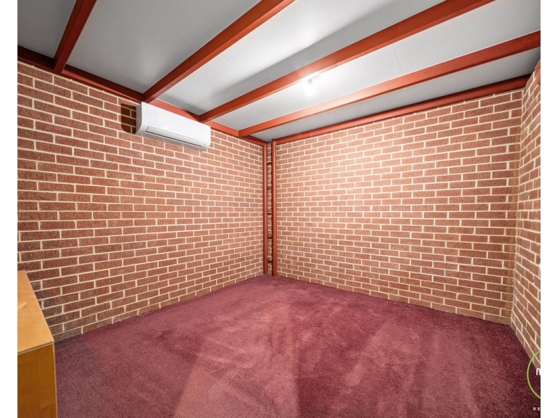 6 Blackburn Street, Maddington WA 6109