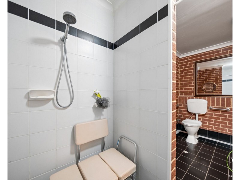 6 Blackburn Street, Maddington WA 6109