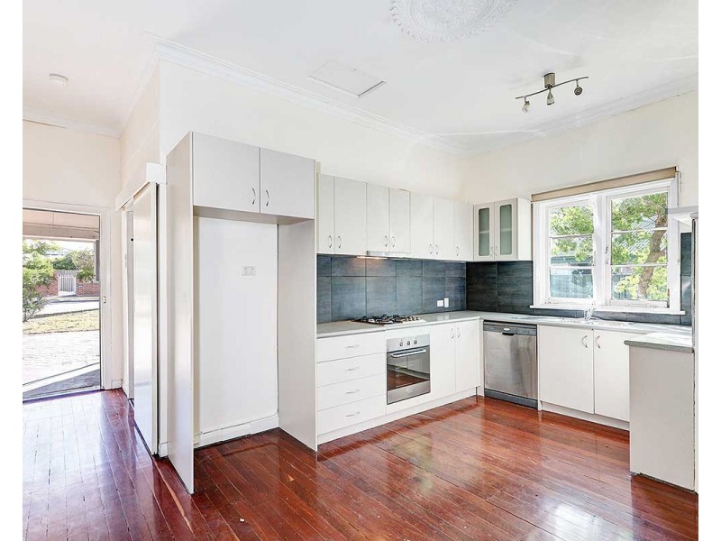 1/138 Renou Street, East Cannington WA 6107