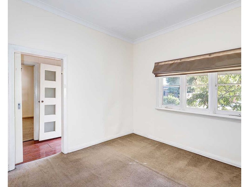 1/138 Renou Street, East Cannington WA 6107