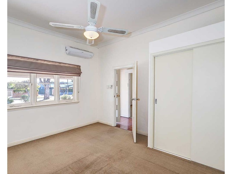 1/138 Renou Street, East Cannington WA 6107