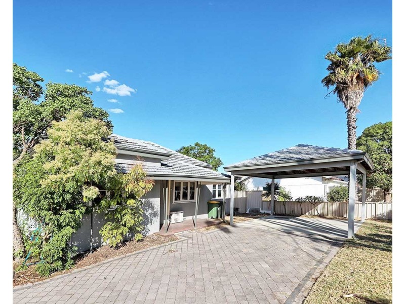 1/138 Renou Street, East Cannington WA 6107