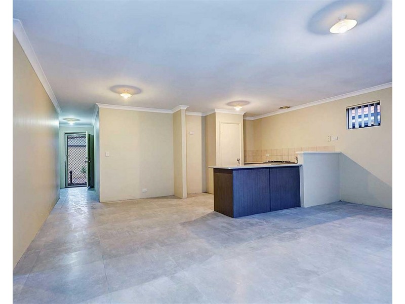 9/65 Little John Road, Armadale WA 6112