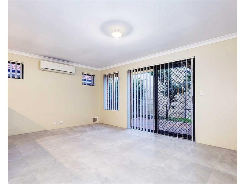 9/65 Little John Road, Armadale WA 6112