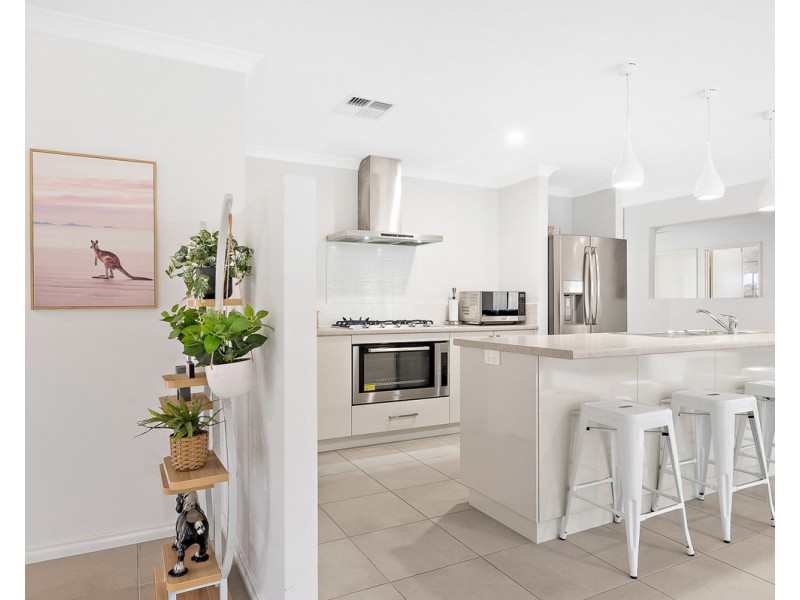 3 Haywire Avenue, Whitby WA 6123
