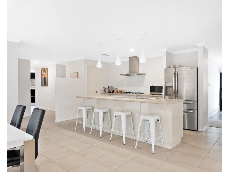 3 Haywire Avenue, Whitby WA 6123