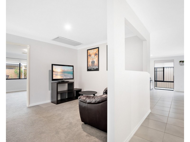 3 Haywire Avenue, Whitby WA 6123