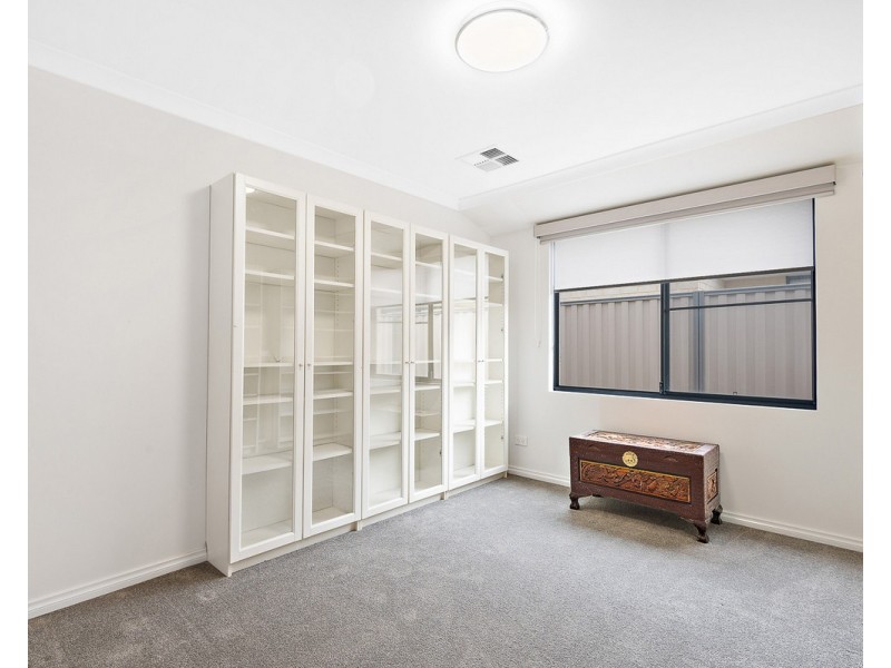 3 Haywire Avenue, Whitby WA 6123