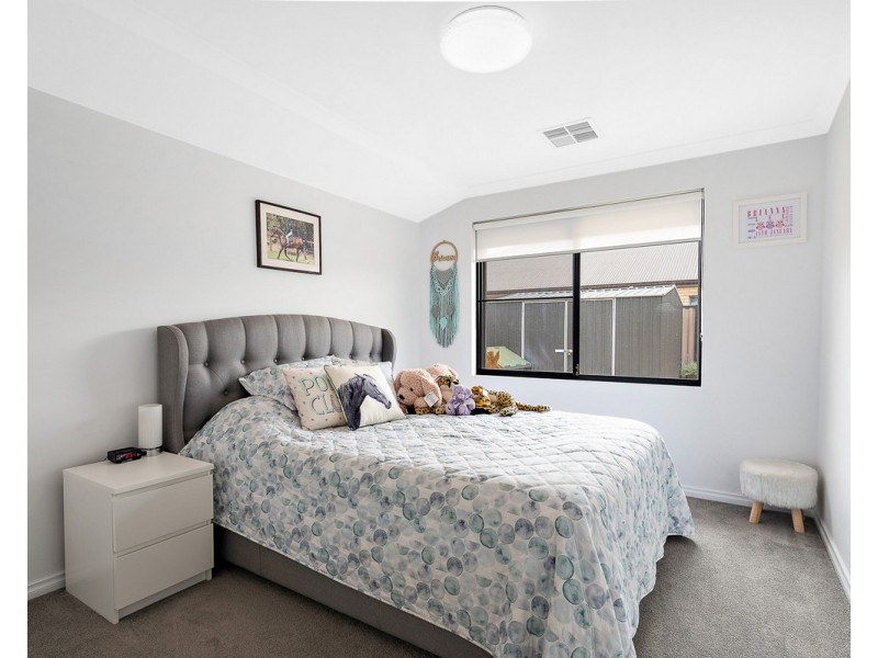 3 Haywire Avenue, Whitby WA 6123
