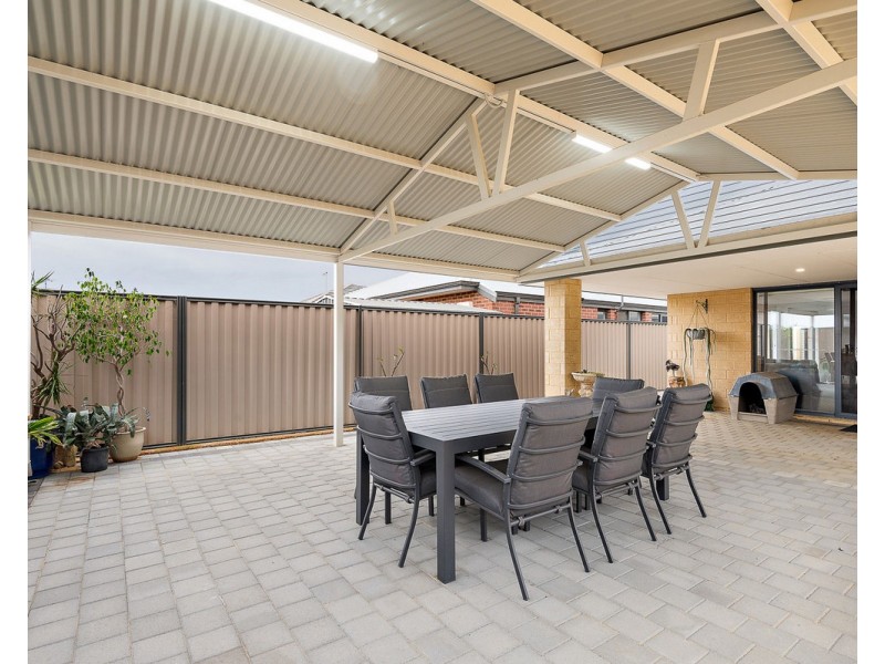 3 Haywire Avenue, Whitby WA 6123