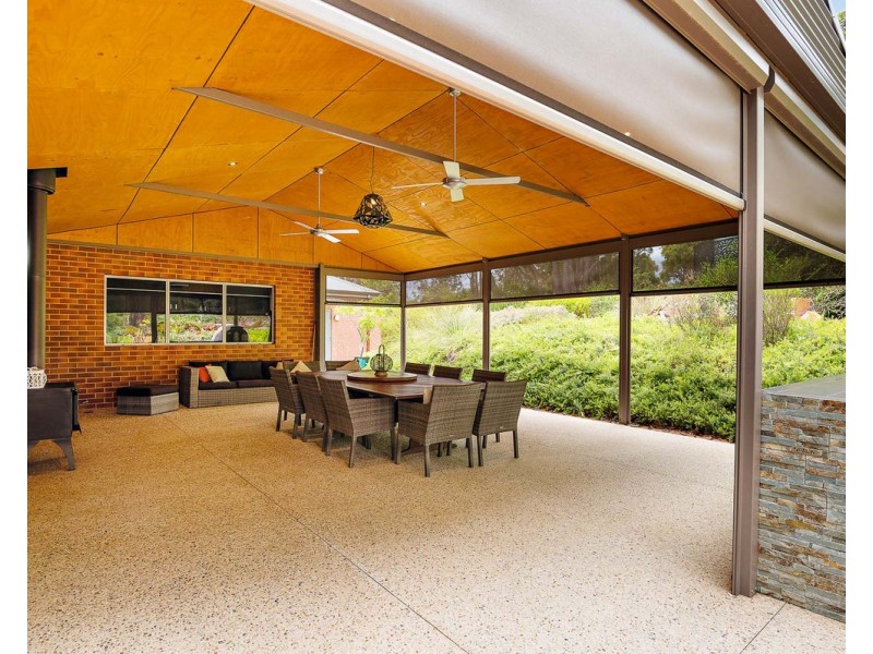 10 Flello Rise, Bedfordale WA 6112