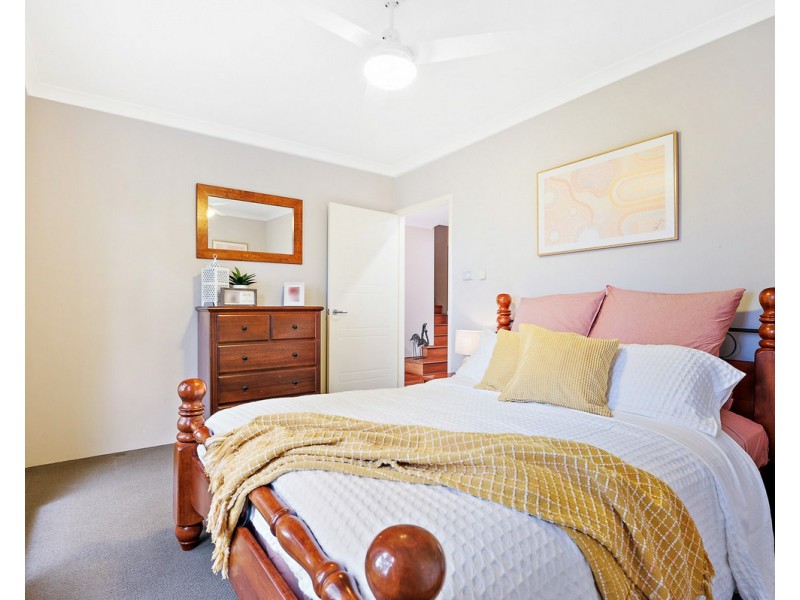 10 Flello Rise, Bedfordale WA 6112