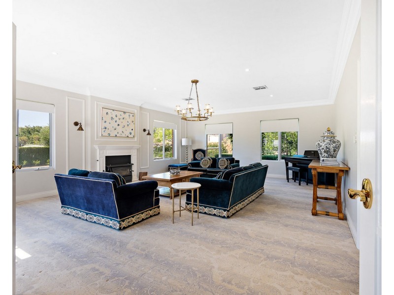 28 Observation Circle, Bedfordale WA 6112